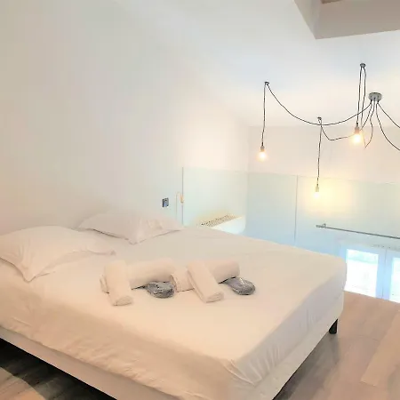 Duplex Centre 505 * Nizza